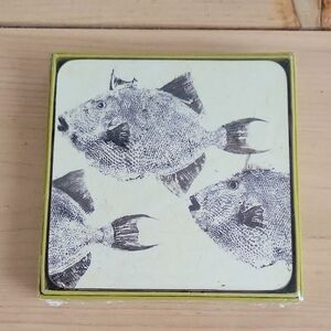 Rock Flower Paper Fish Ciasters - Set Of 4